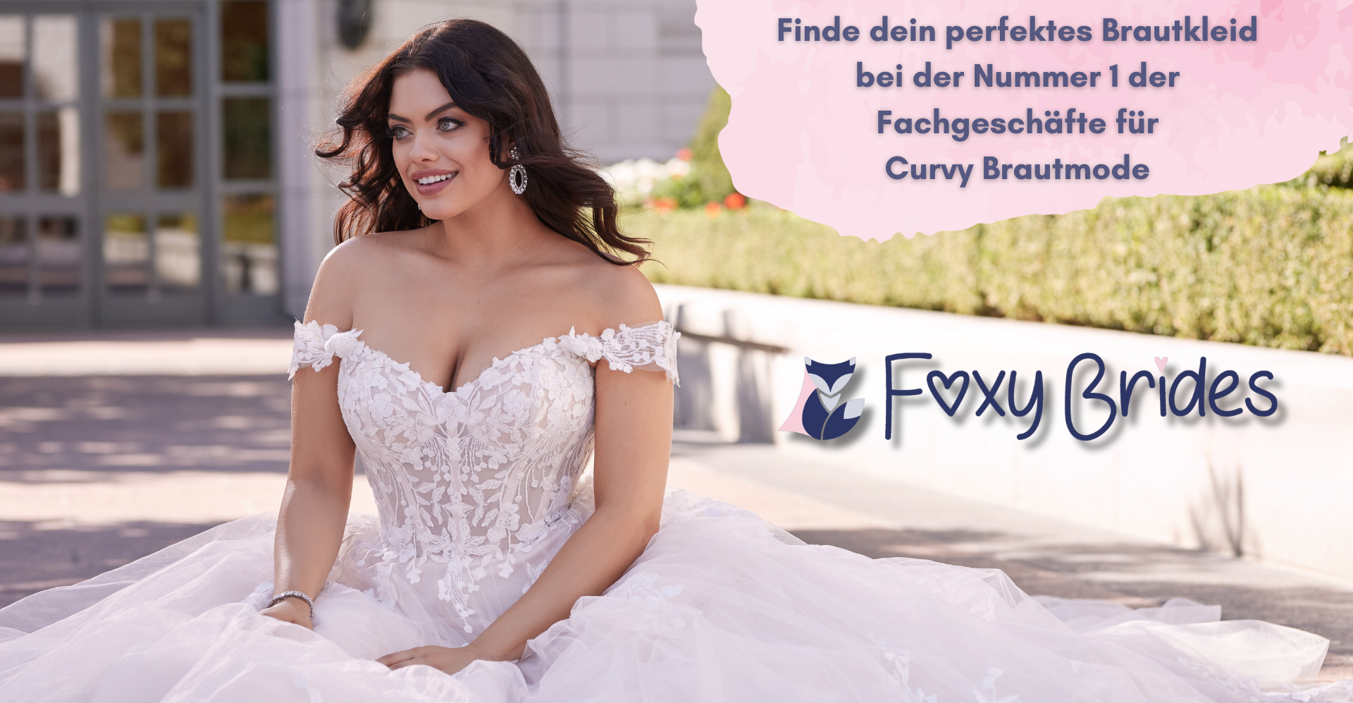 Finde dein perfektes Brautkleid bei der Nummer 1 der Fachgeschäfte für Curvy Brautmode
